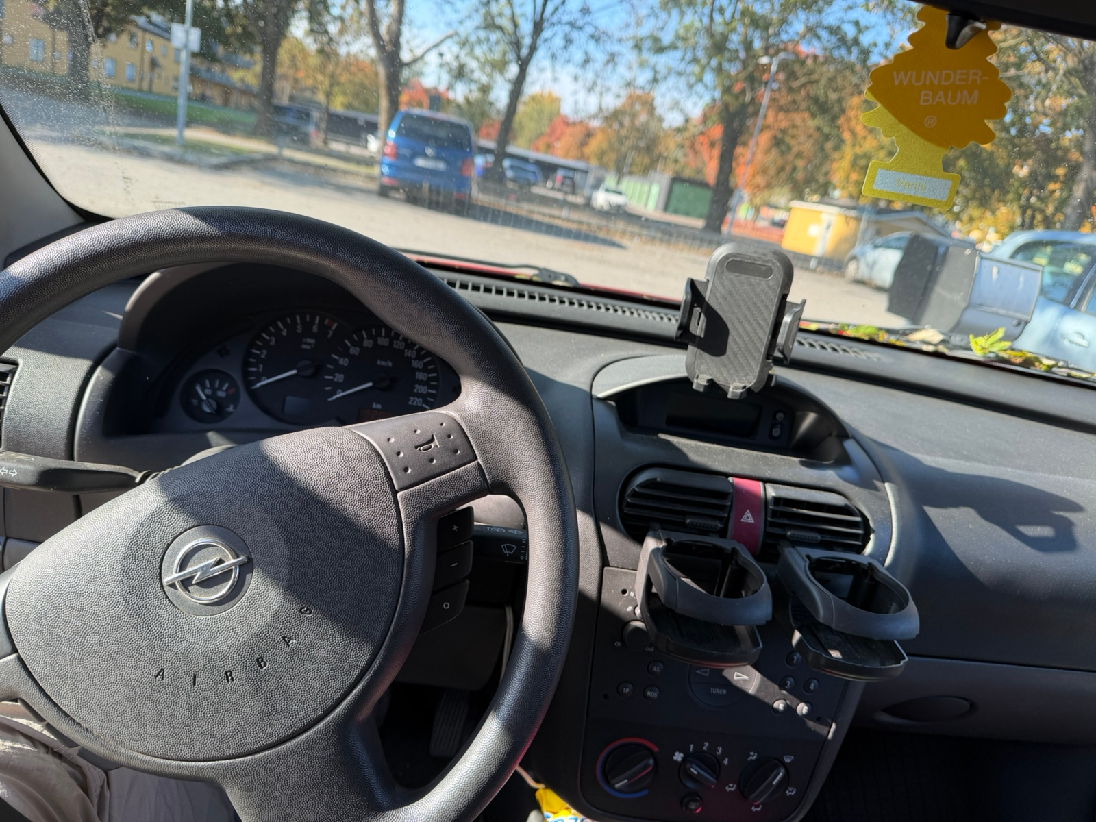 Opel Corsa 3-dörrar 1.2 Easytronic 2001, bild 6/7