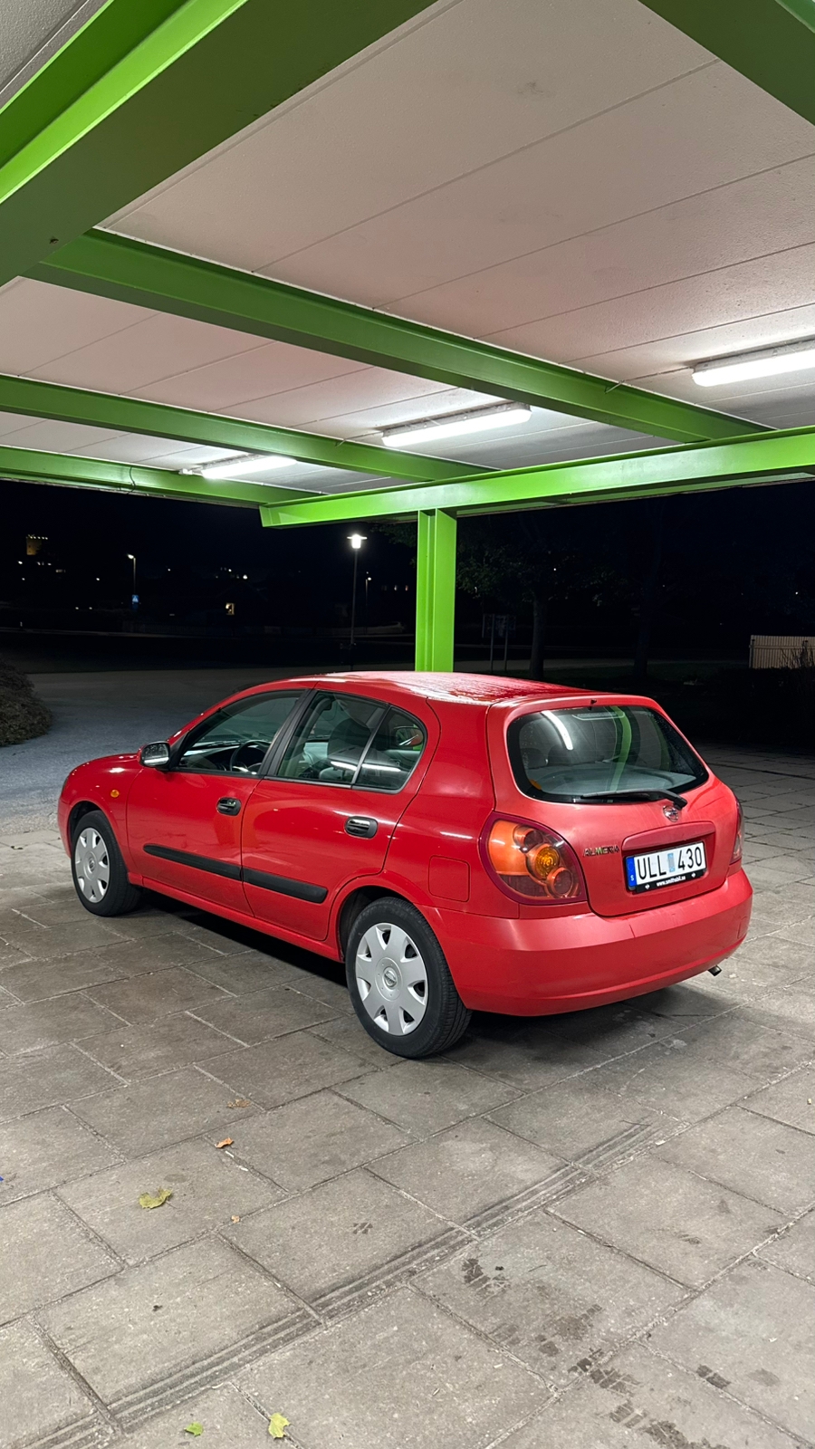 Nissan Almera 5-dörrar 1.8 Manuell 2003, bild 5/10