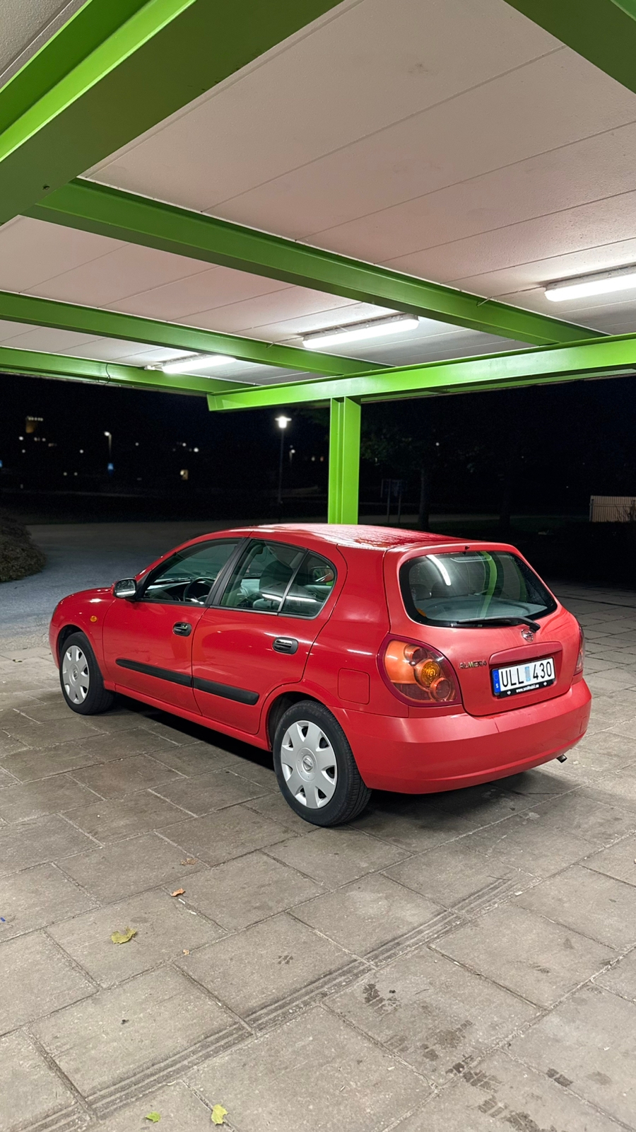Nissan Almera 5-dörrar 1.8 Manuell 2003, bild 7/10