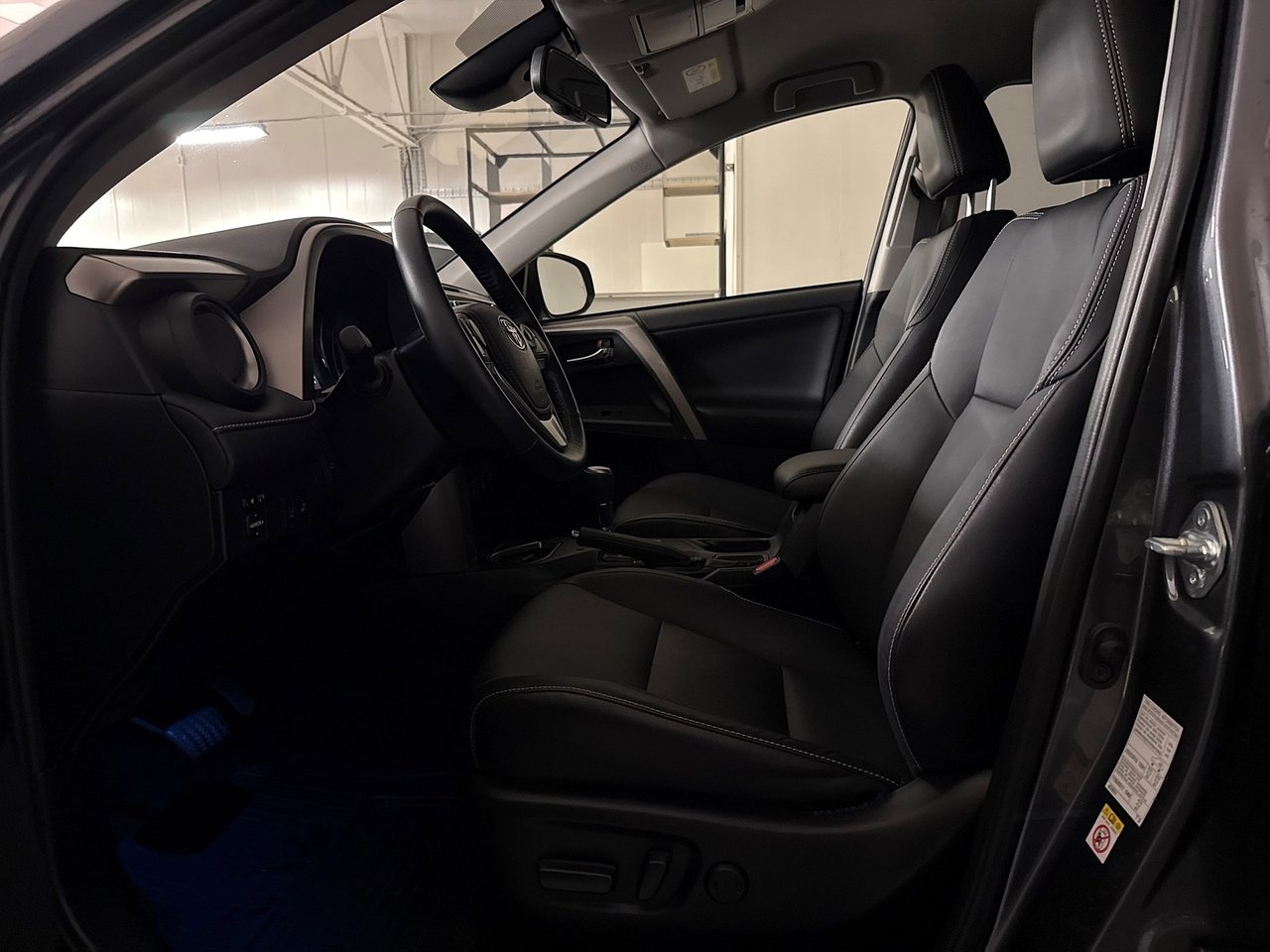 Toyota RAV4 2018, kuva 3/10