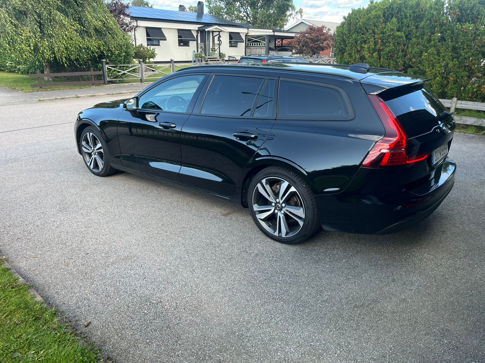 Volvo V60 D3 Geartronic 2019, bild 2/5