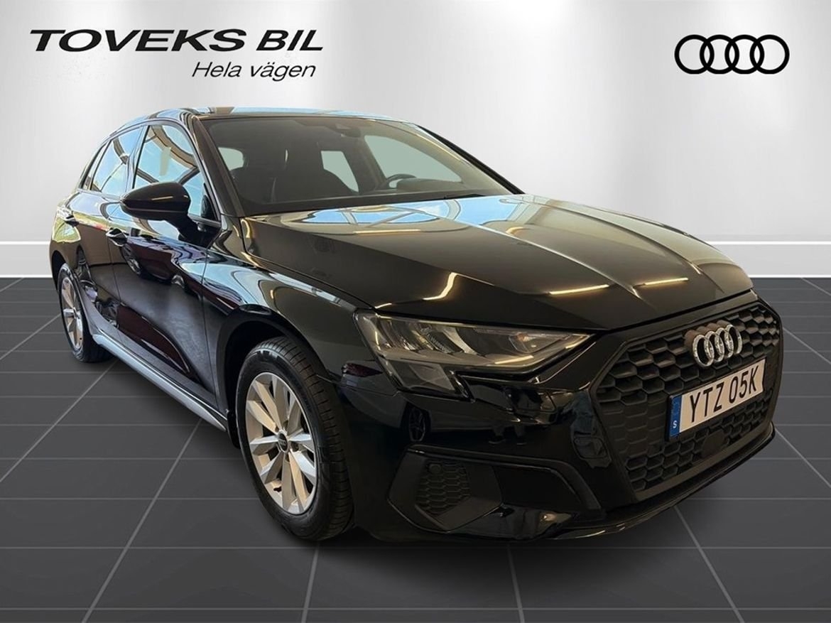 Audi A3 35 TFSI PROLINE 150 HK Automat 2024, kuva 4/8