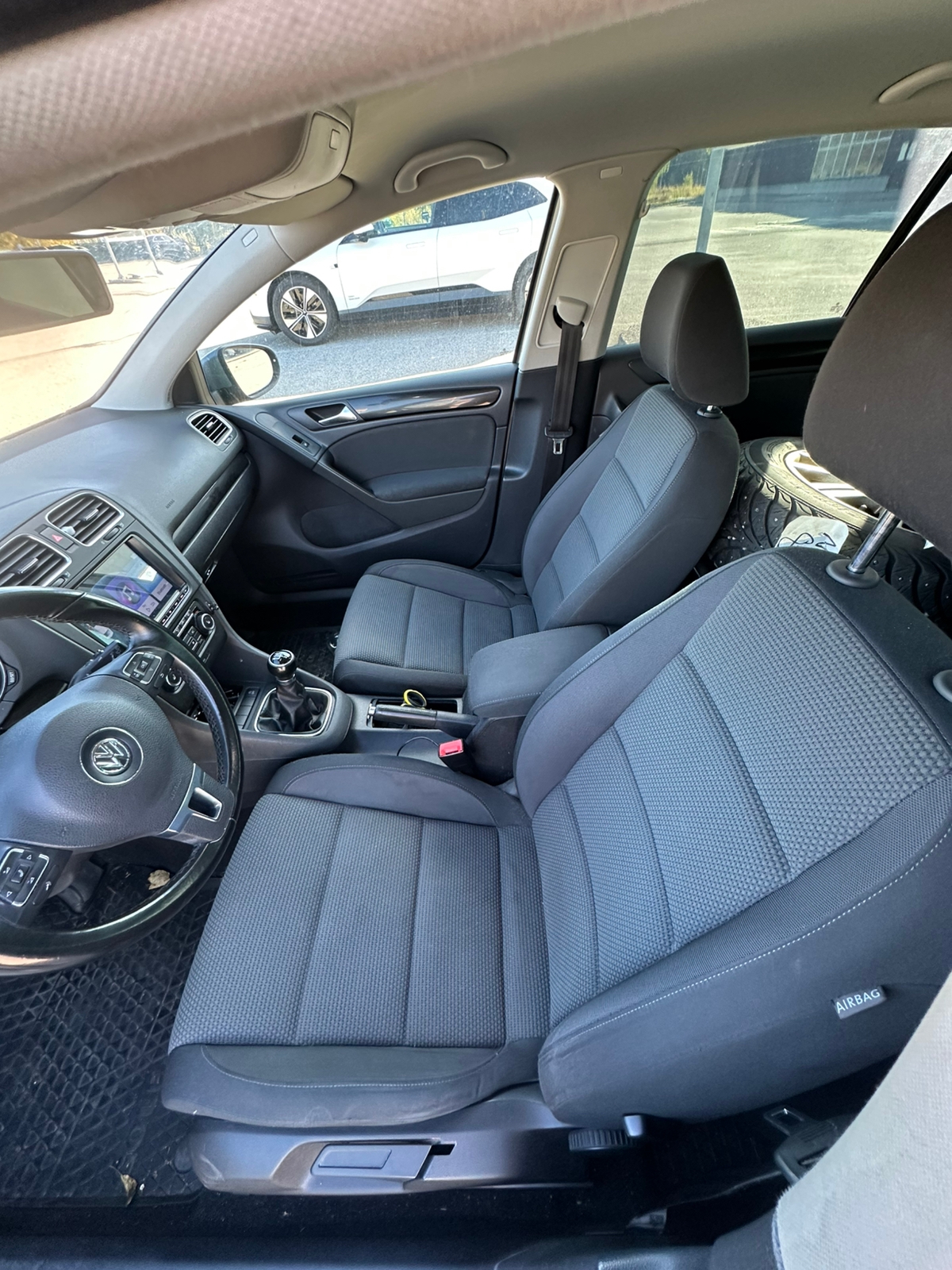Volkswagen Golf 2012, bild 7/8