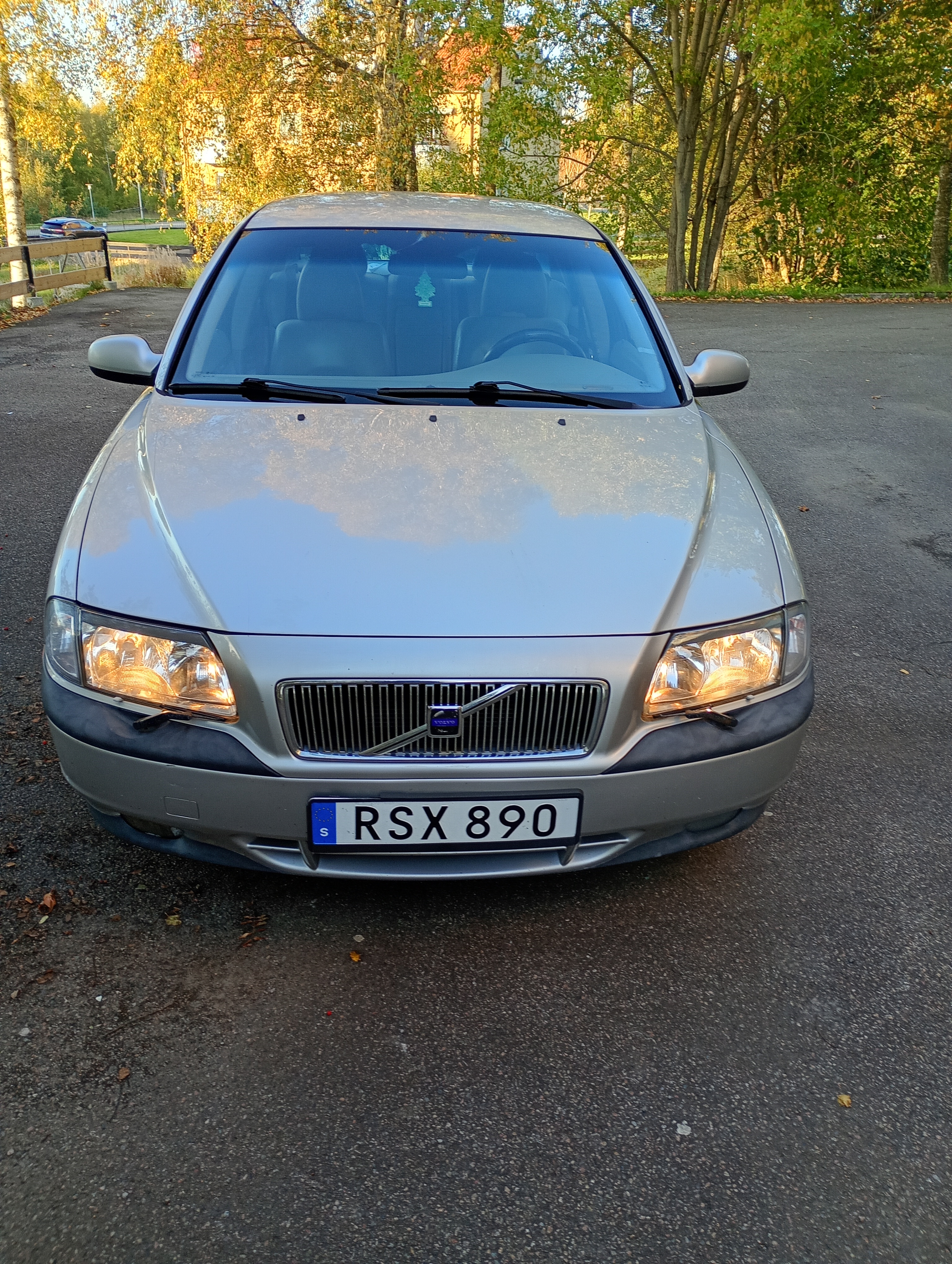 Volvo S80