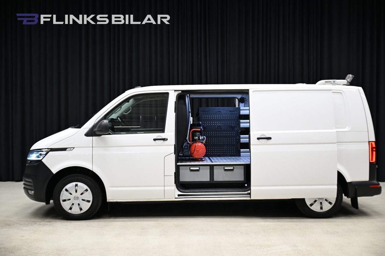 Volkswagen Transporter 2021, photo 4/10