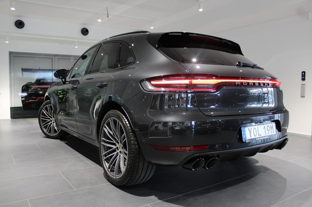 Porsche Macan Turbo 2020, bild 2/10