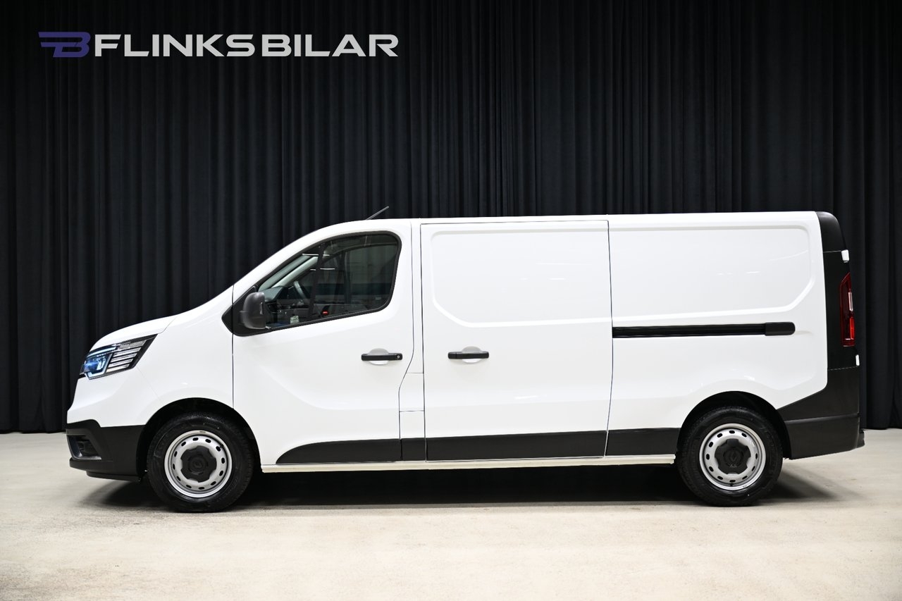 Renault Trafic 150HK L2 Automat 2023, photo 3/10