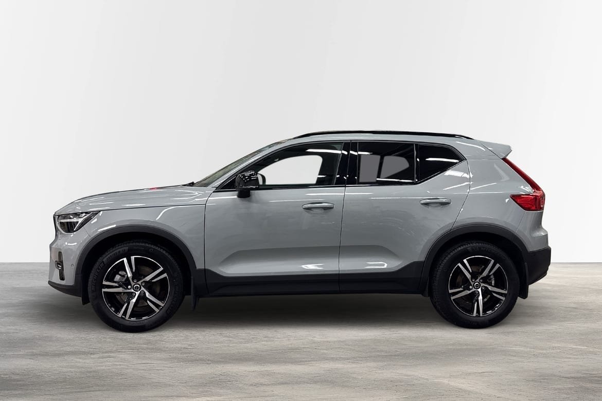 Volvo XC40 B3 FWD Bensin Plus Dark 2025, kuva 3/10