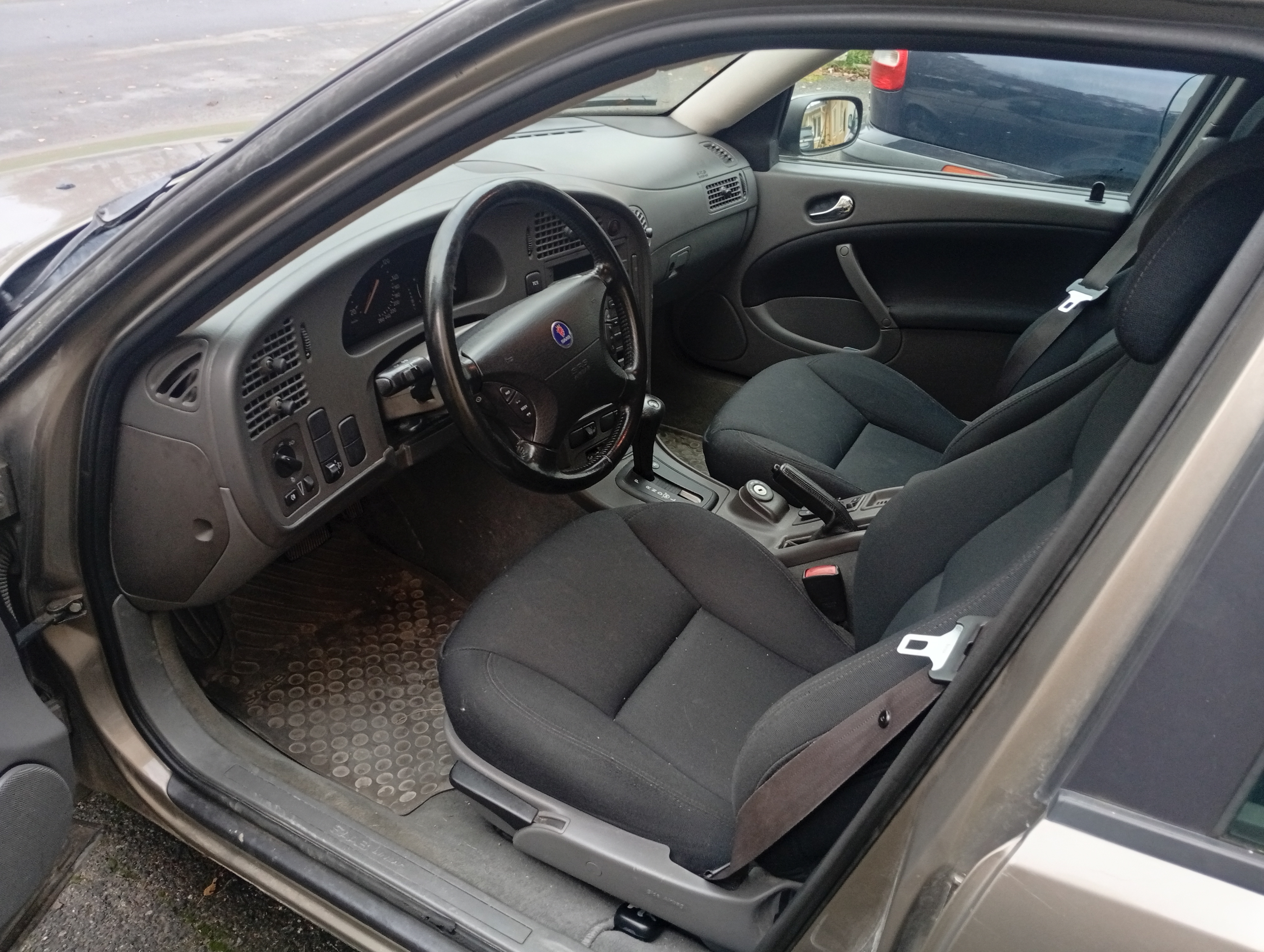 Saab 9-5 SportCombi 2.0 T Automatisk 2003, bild 5/6