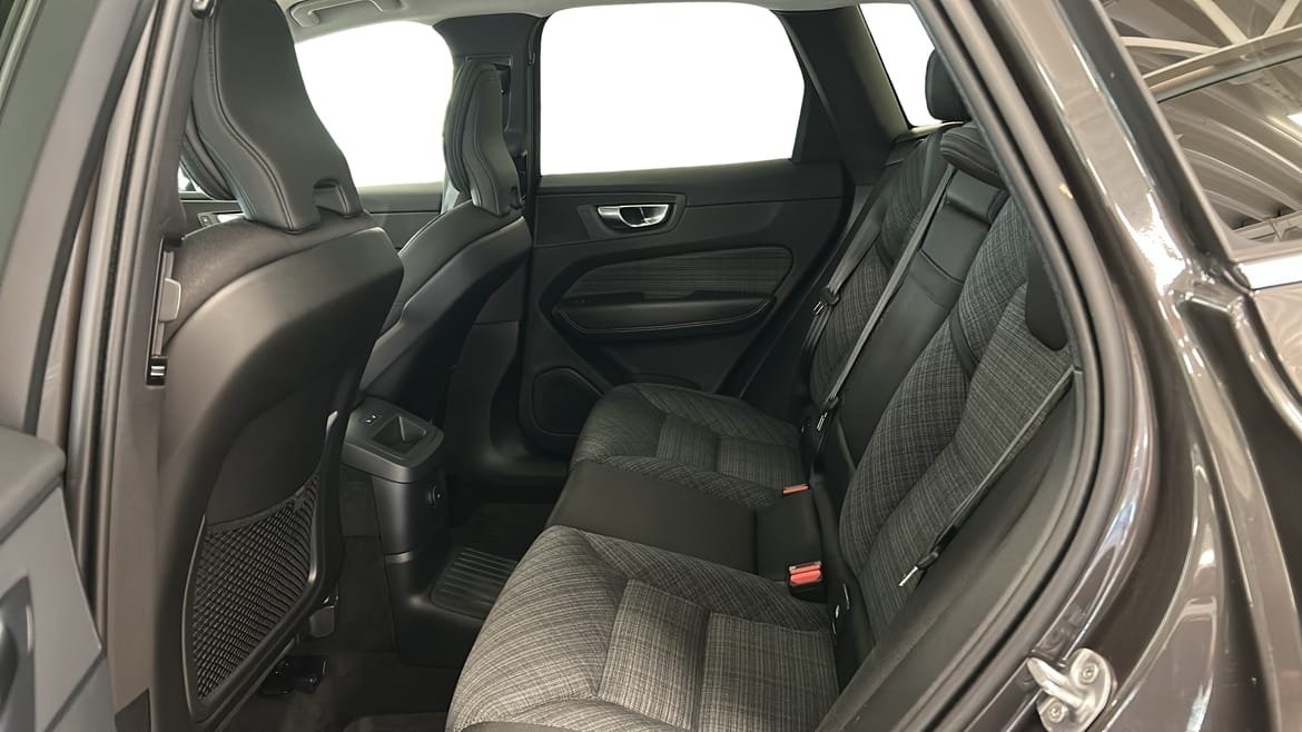 Volvo XC60 Recharge T6 Core Edition 2023, bild 7/10