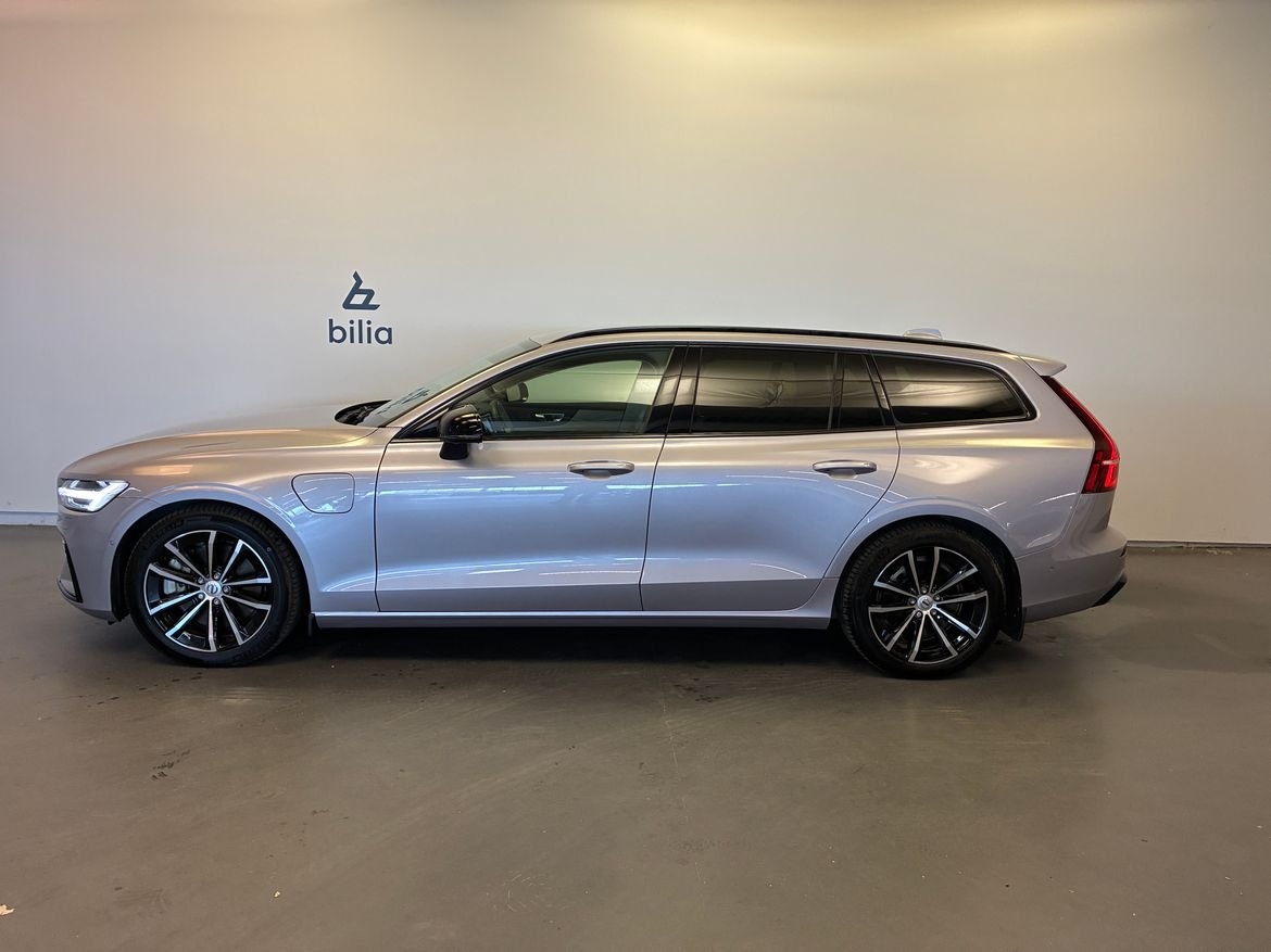 Volvo V60 T6 Plus Dark Nordic Edition 2026, bild 3/10