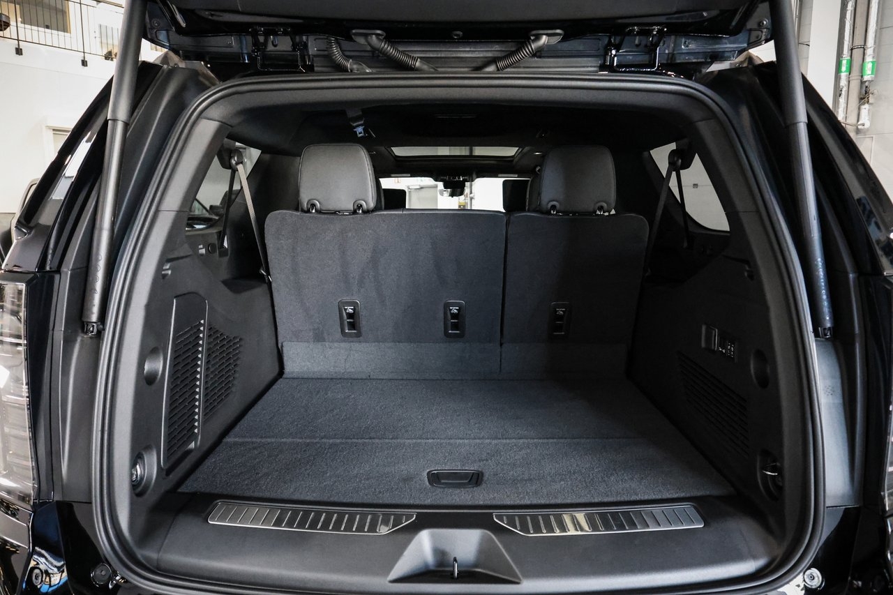 Chevrolet Suburban 2026, bild 5/10