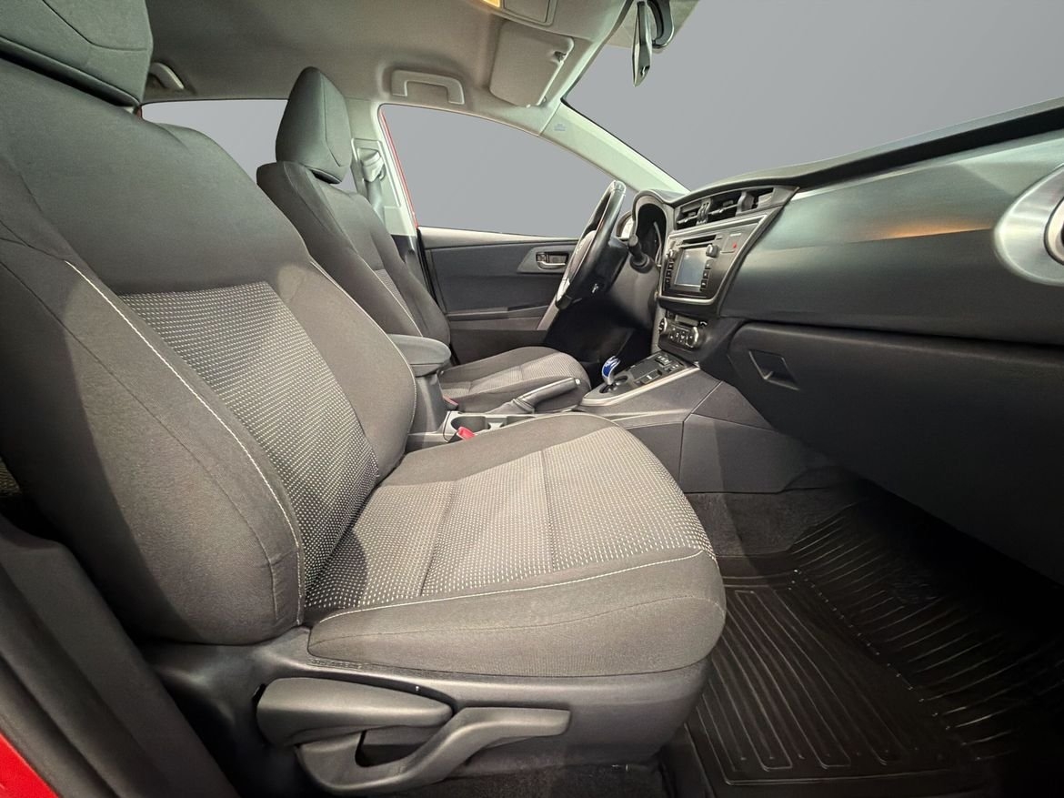 Toyota Auris 1.8 HYBRID 5-D EDITION 50 2014, bild 7/10