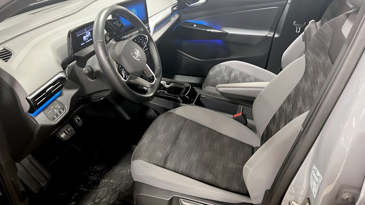 Volkswagen ID.4 2023, photo 7/10