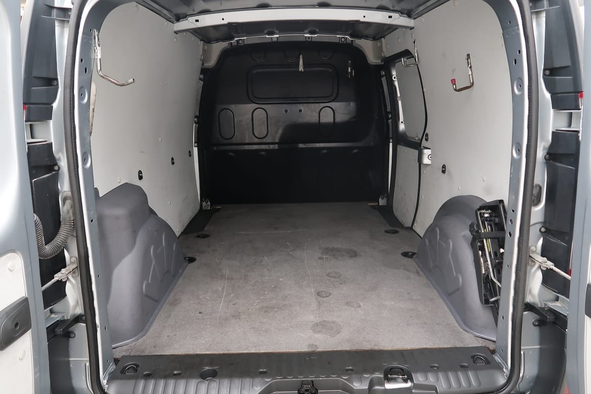 Nissan NV250 95hk dCi 2022, photo 4/10