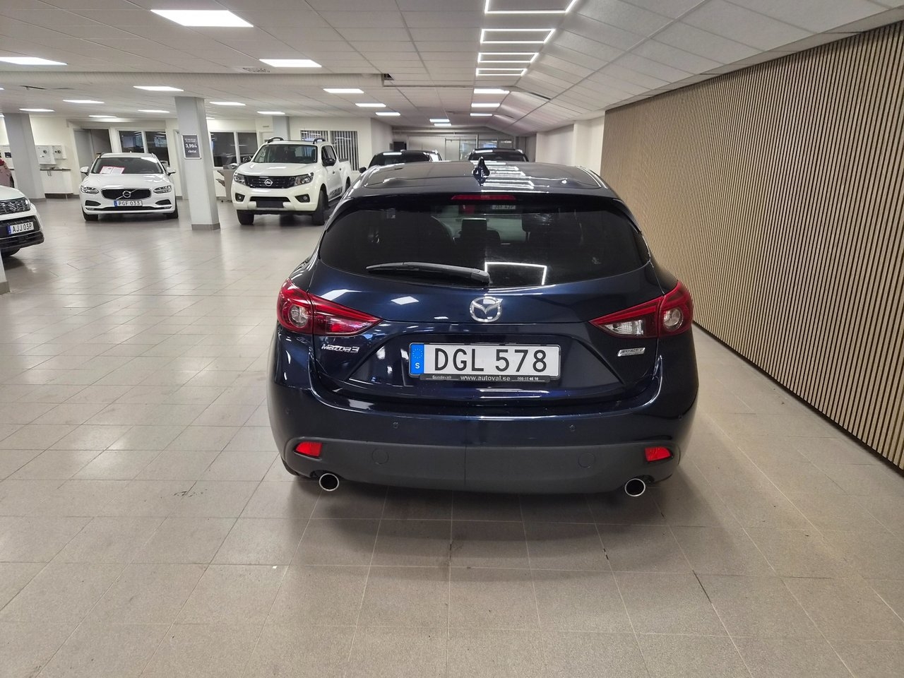 Mazda 3 2014, photo 4/10