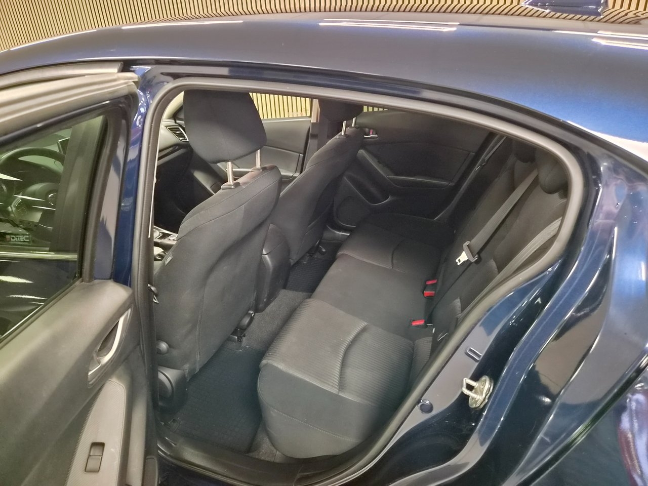 Mazda 3 2014, photo 7/10