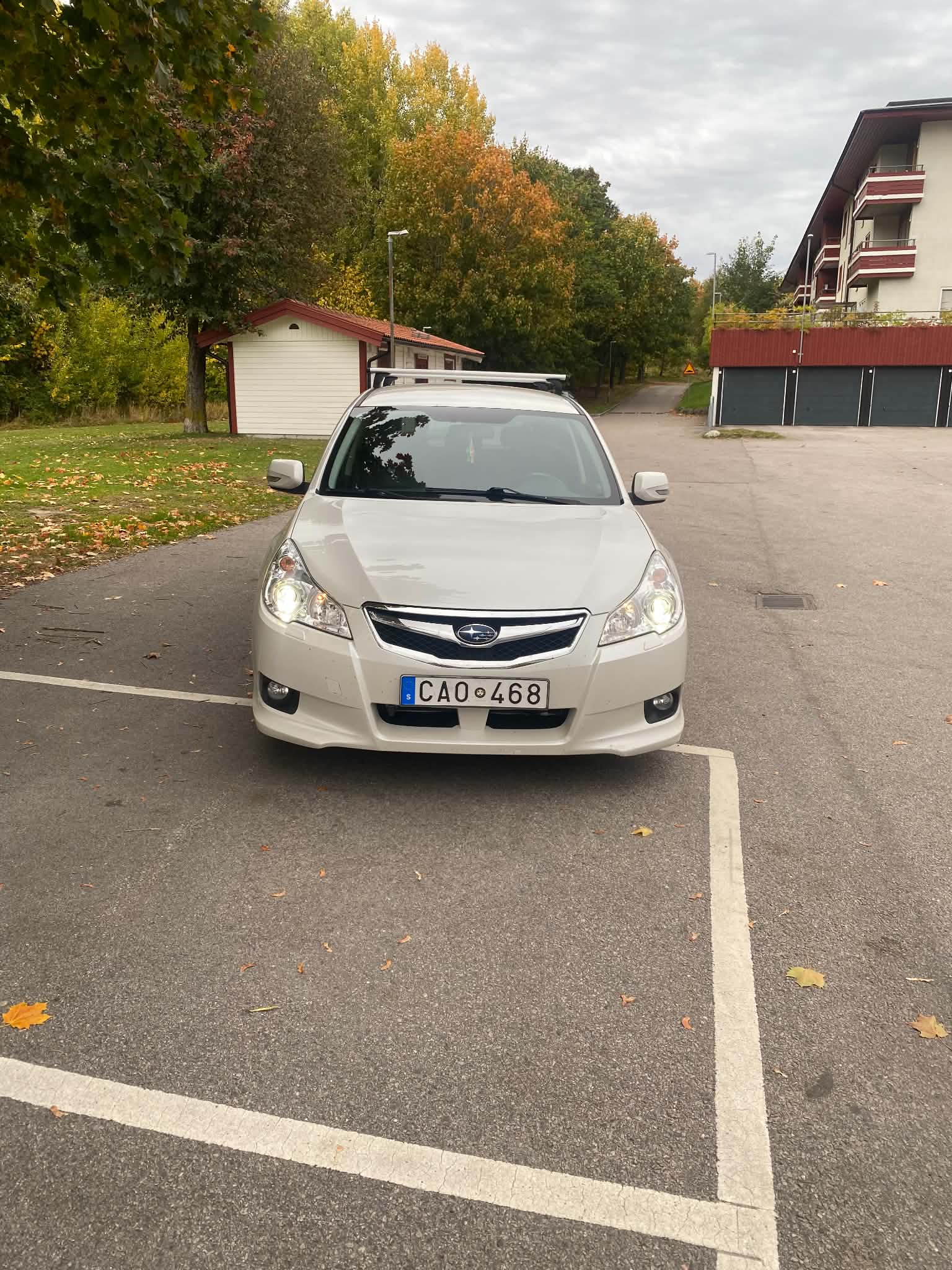 Subaru Legacy Wagon 2.0 4WD Lineartronic 2010, bild 2/6