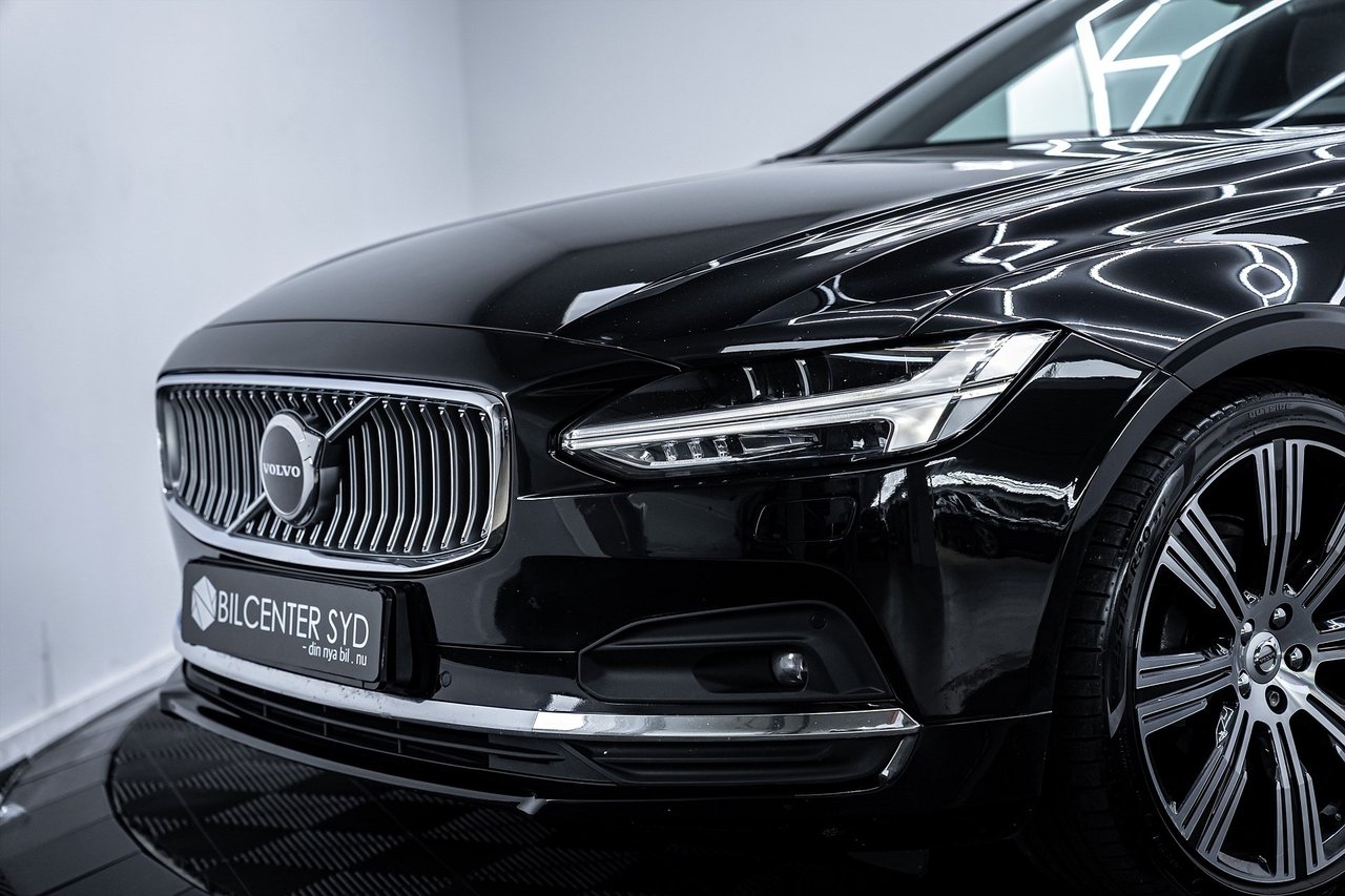 Volvo V90 D4 AWD 2021, bild 2/10