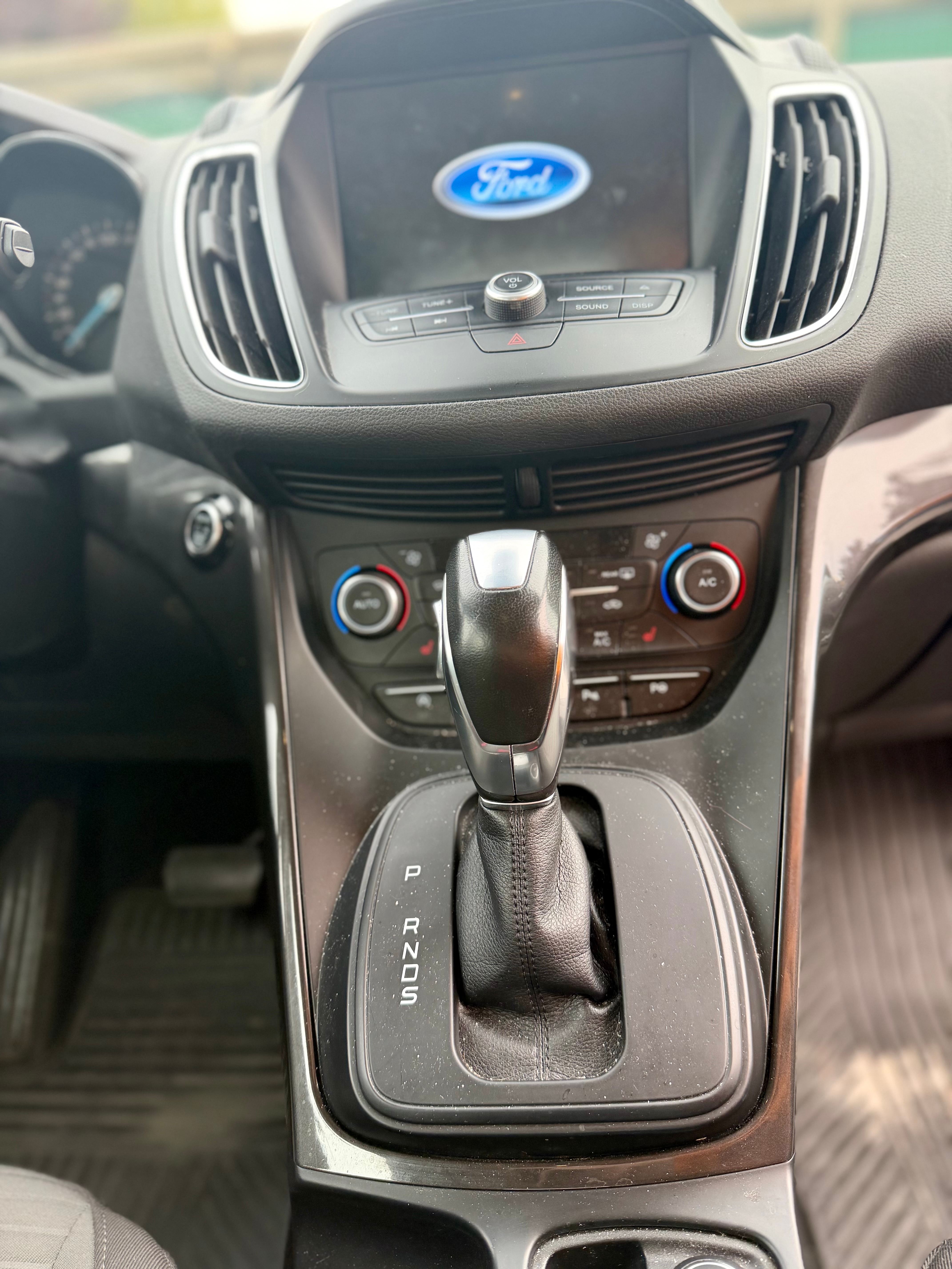 Ford Grand C-MAX 1.5 TDCi Powershift 2018, bild 7/9