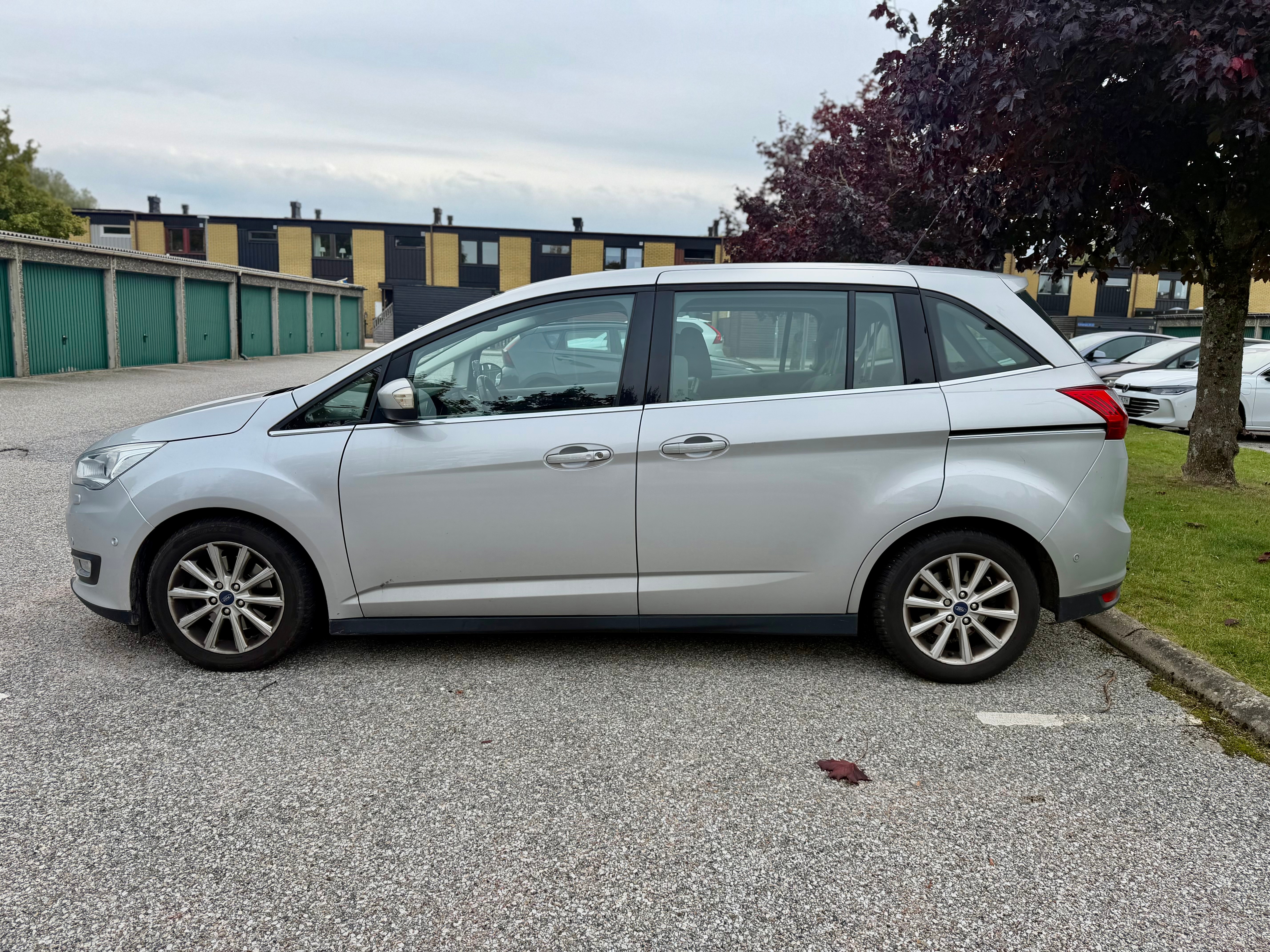 Ford Grand C-MAX