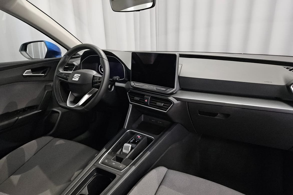 Seat Leon 1.5 eTSI 115HK DSG Aut Drag 2025, bild 7/10