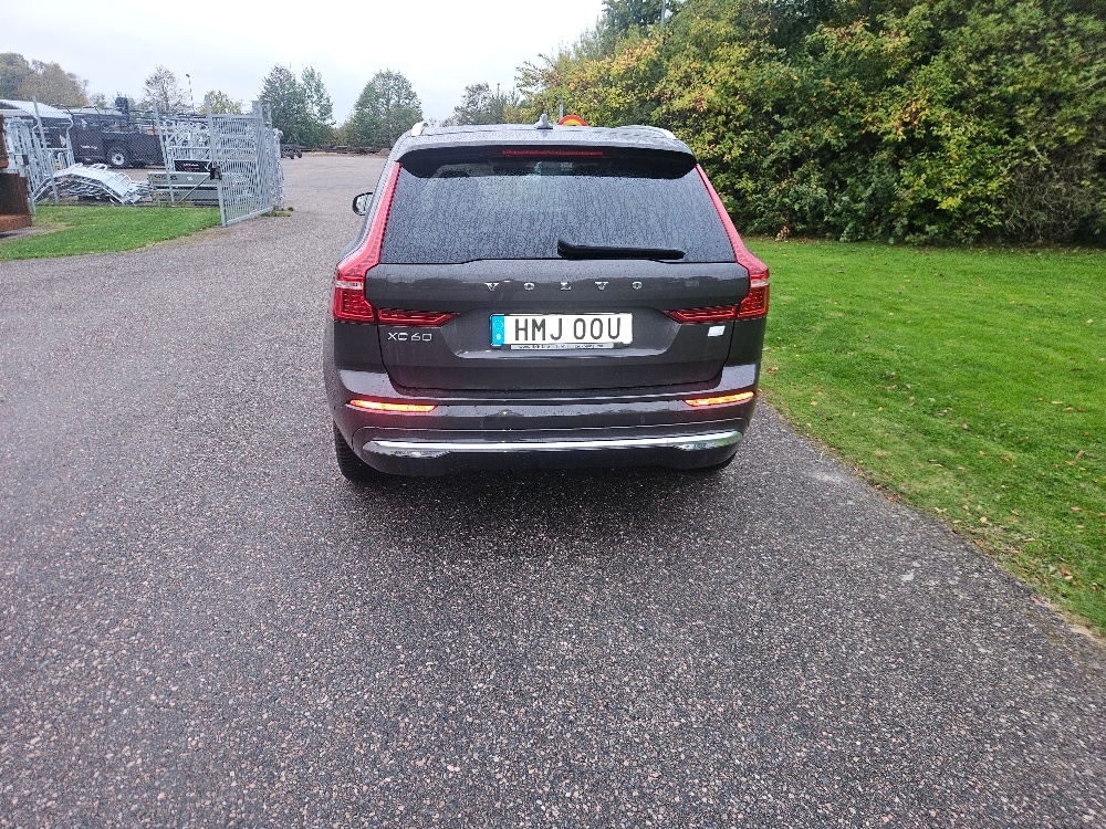 Volvo XC60 Recharge T6 AWD Geartronic 2023, photo 4/10