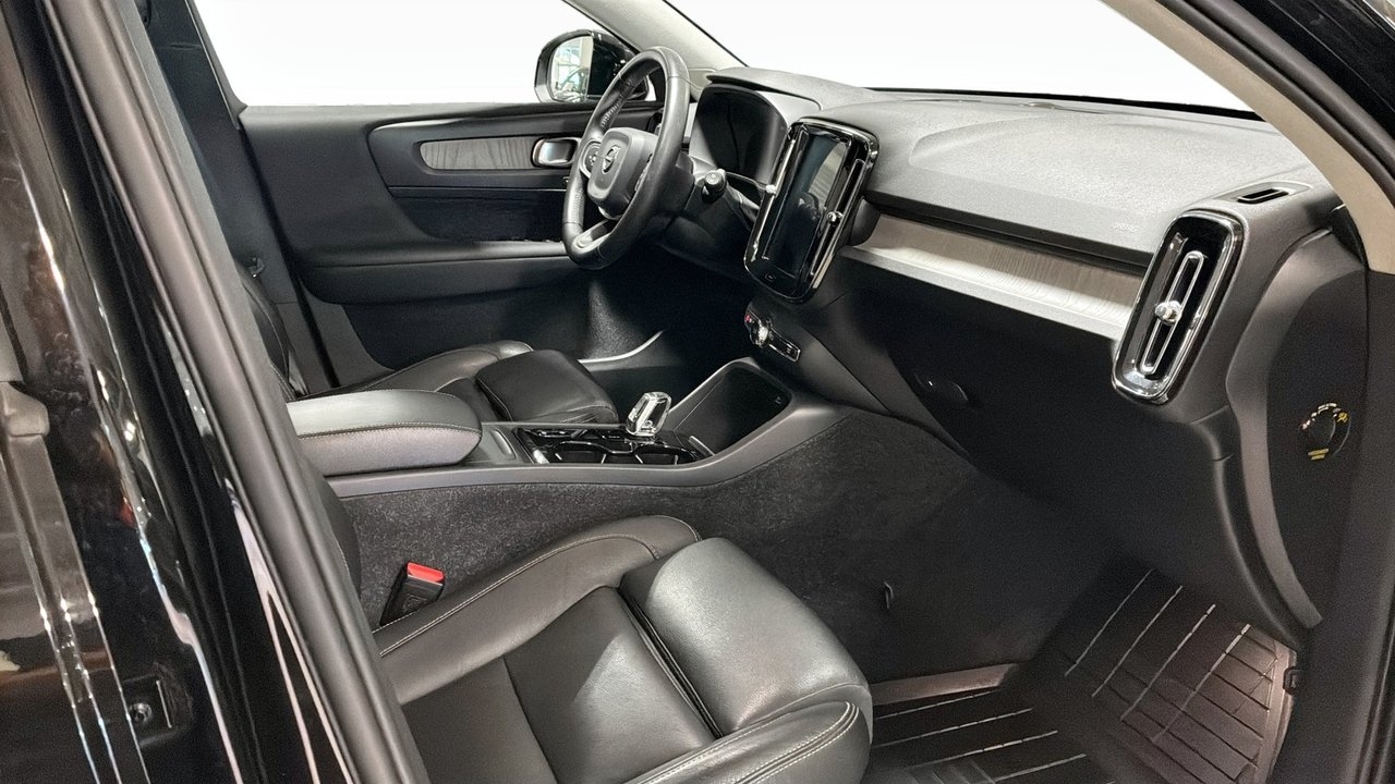 Volvo XC40 2020, bild 3/10