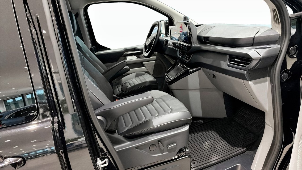 Ford Tourneo Custom 2027, bild 3/9