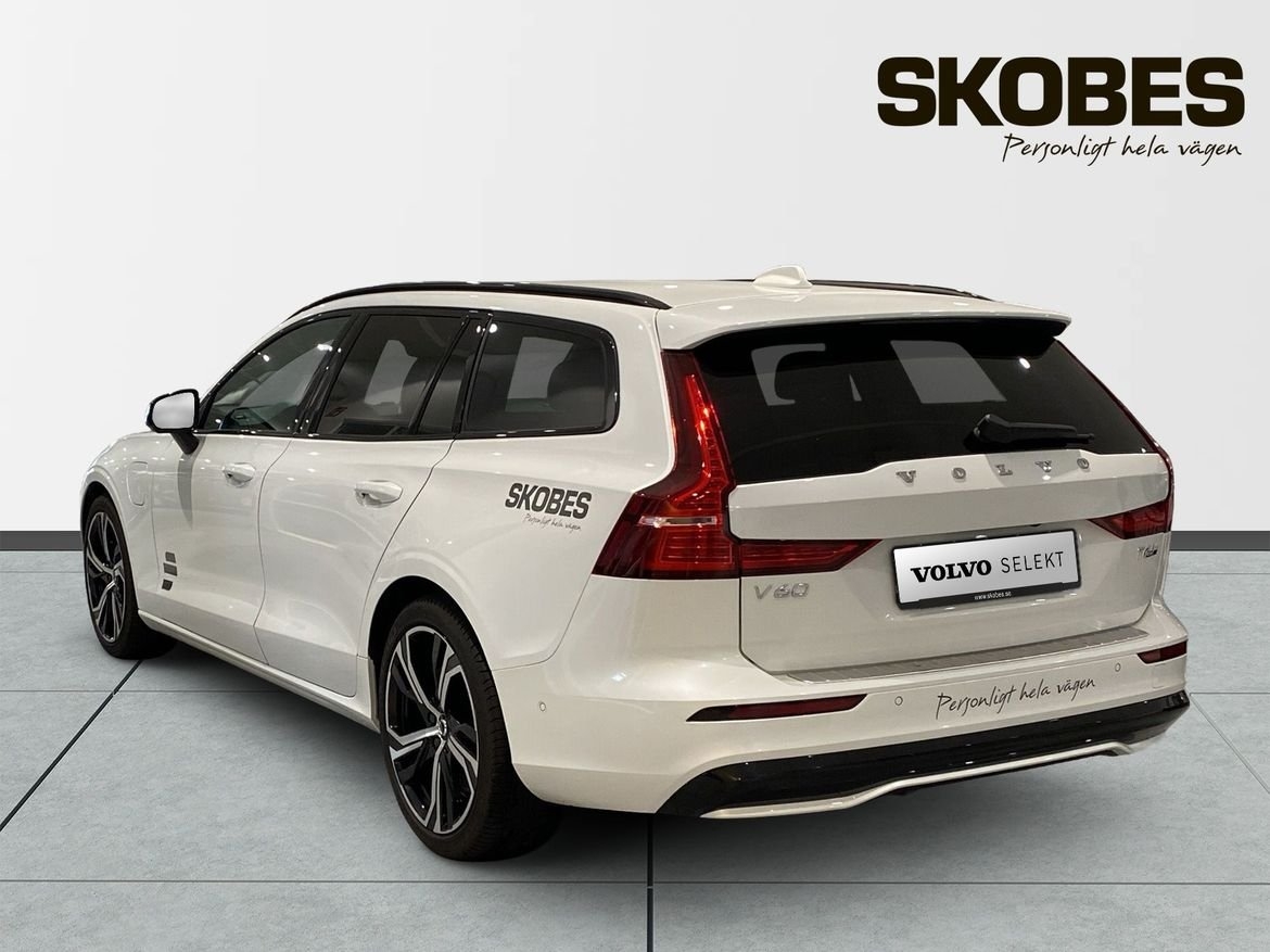Volvo V60 T6 Plus Dark Nordic Edition 2026, bild 6/10