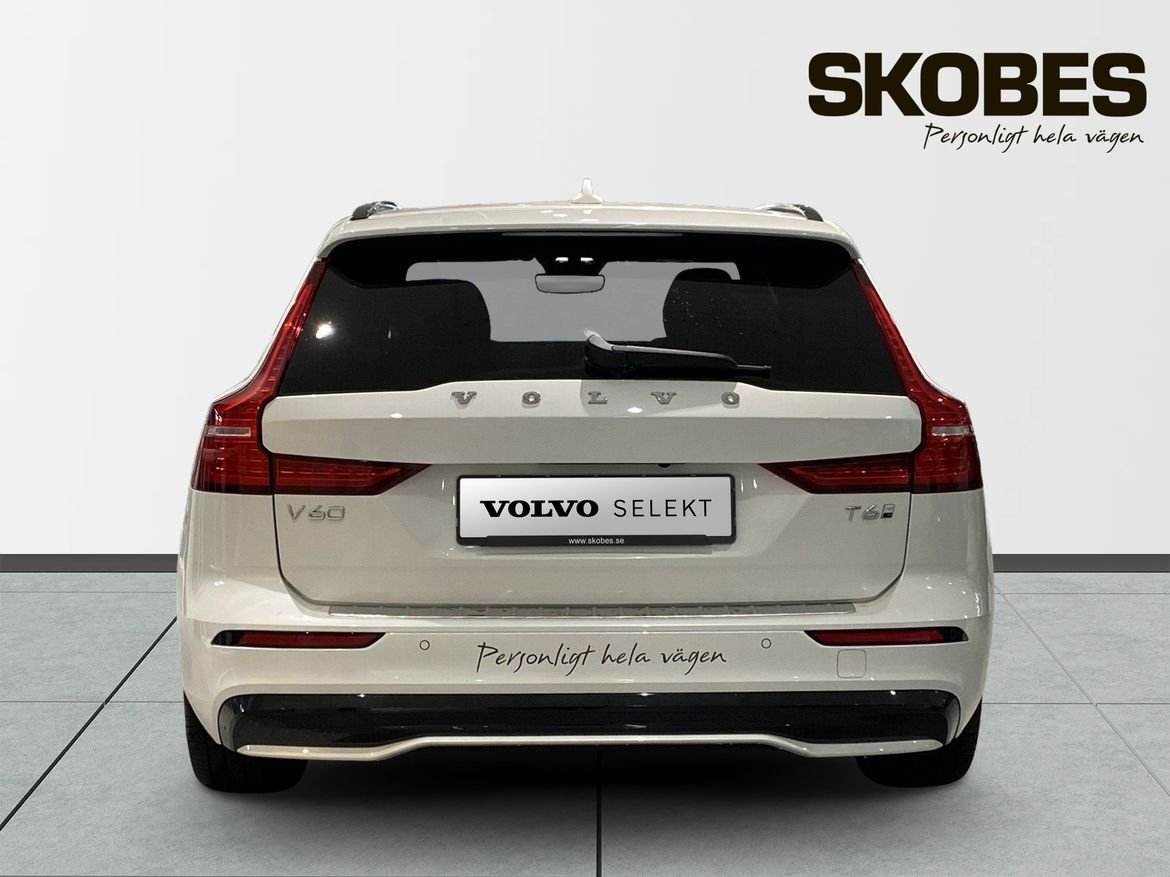 Volvo V60 T6 Plus Dark Nordic Edition 2026, bild 7/10