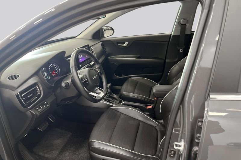 Kia Stonic 1.0 T-GDI DCT GT-Line 2023, bild 7/10