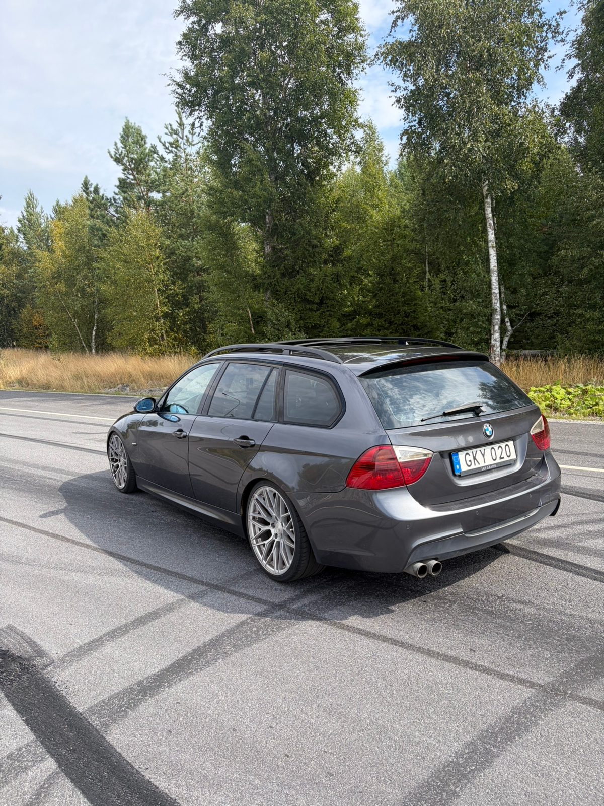 BMW 325 d Touring Automatisk 2008, bild 2/7