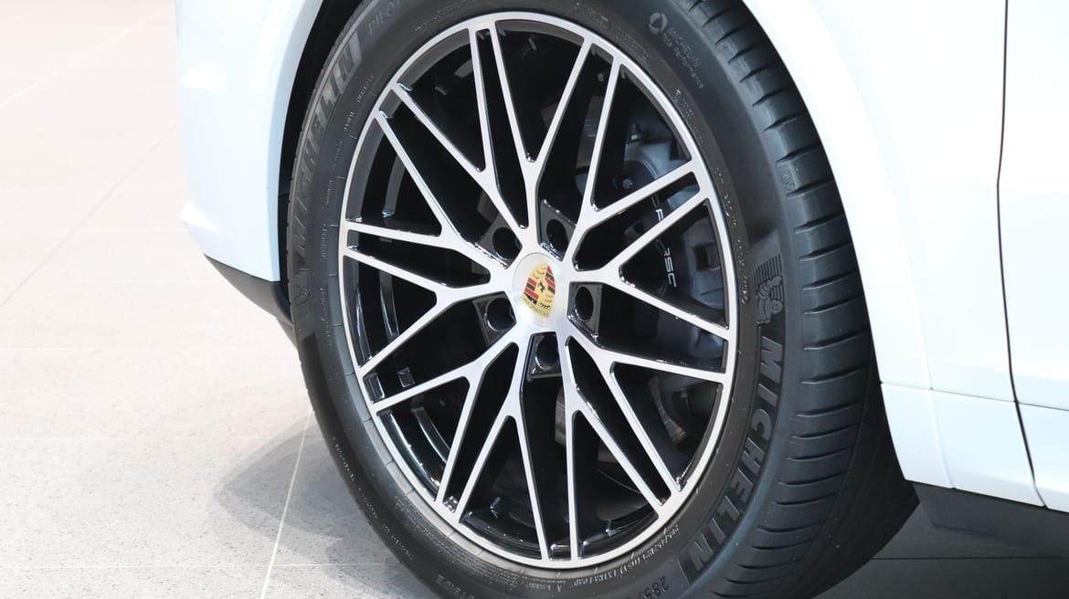 Porsche Cayenne Coupé E-Hybrid 470hk 2024, bild 7/10