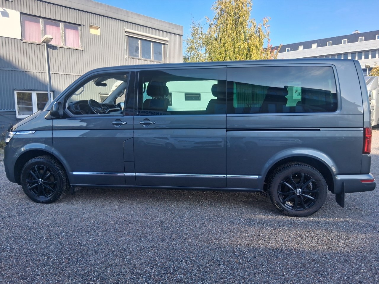 Volkswagen Caravelle 2020, bild 3/4