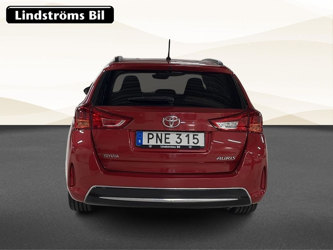 Toyota Auris 2014, bild 7/10