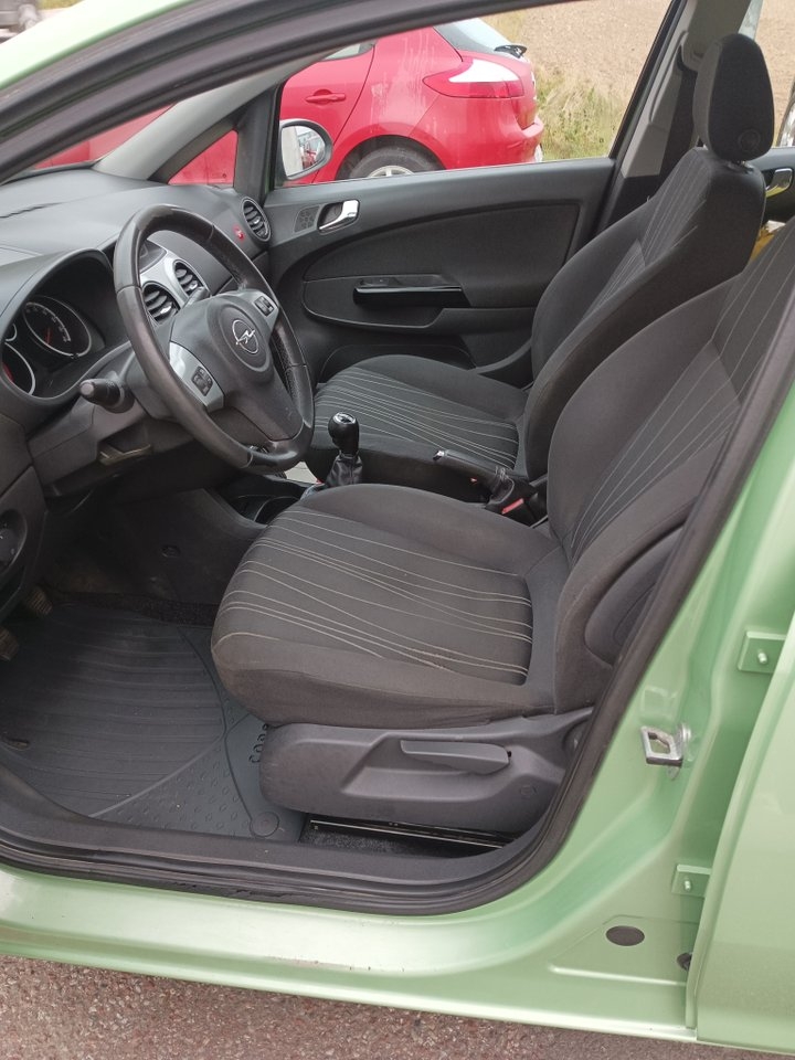 Opel Corsa 5-dörrar 1.2 Twinport Euro 4 2010, kuva 5/6