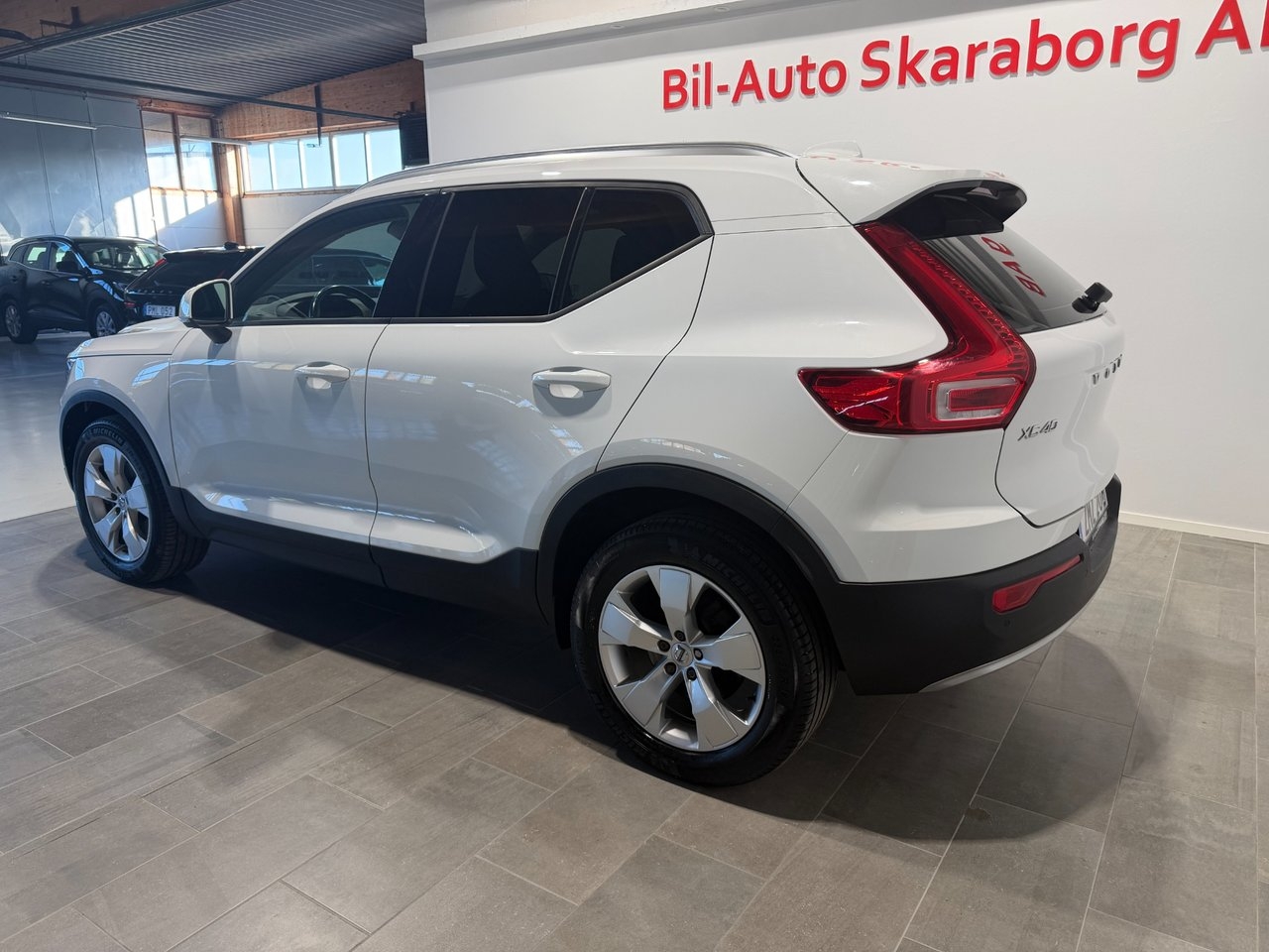 Volvo XC40 D3 AWD Momentum 2020, photo 4/10