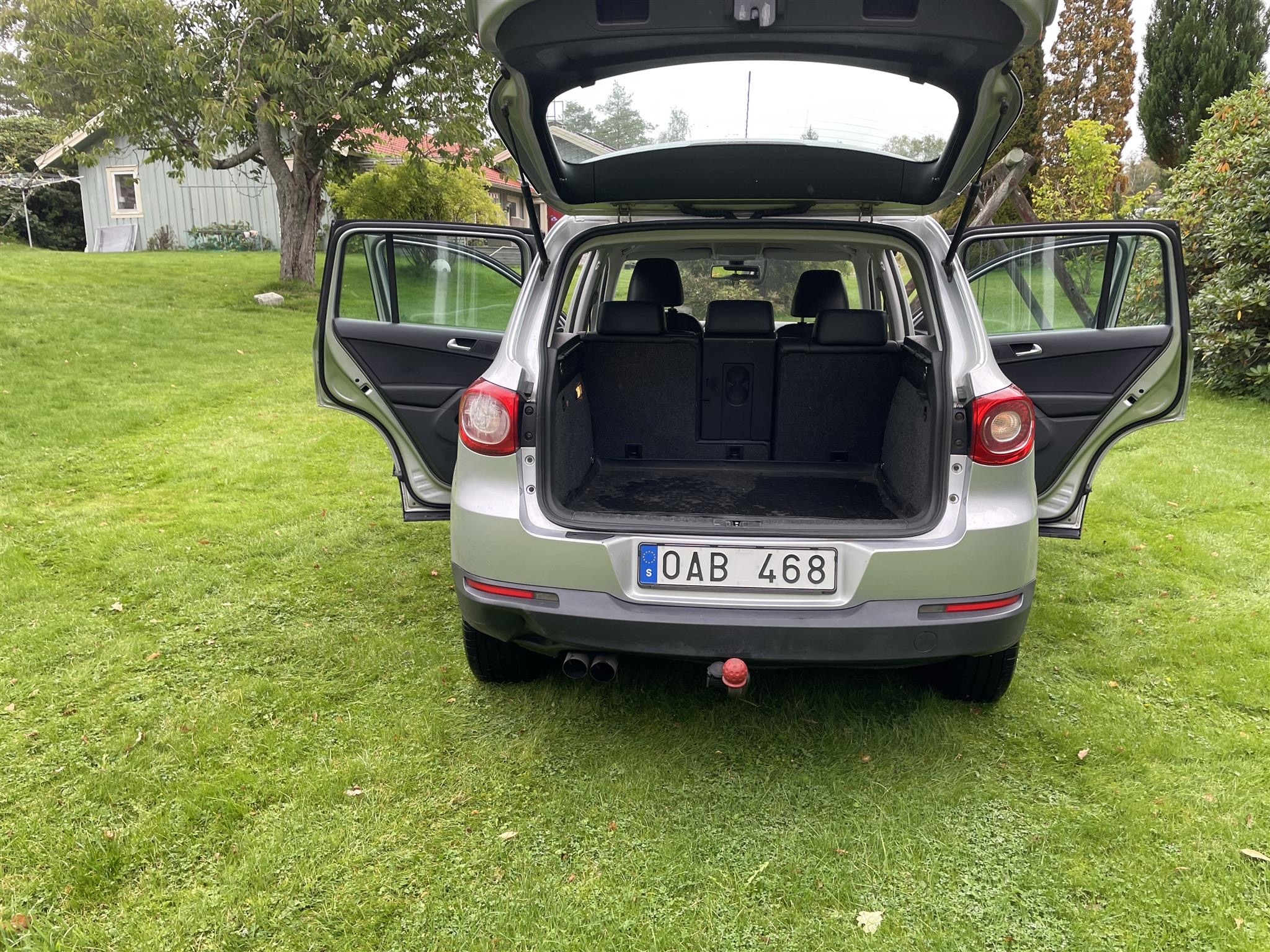 Volkswagen Tiguan 2010, bild 2/4
