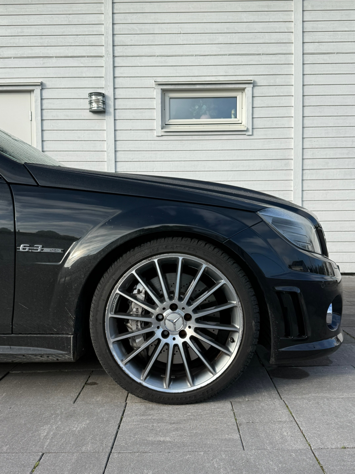 Mercedes-Benz C 63 AMG 7G-Tronic 2008, kuva 4/9
