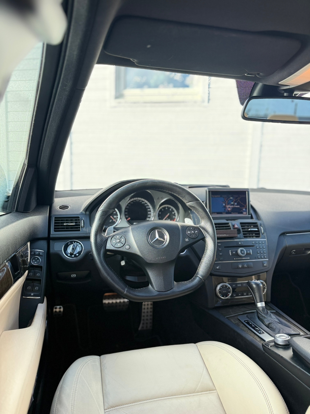 Mercedes-Benz C 63 AMG 7G-Tronic 2008, kuva 6/9
