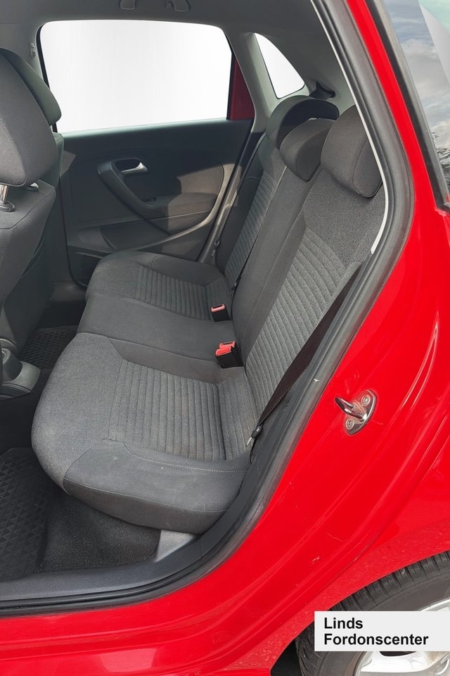 Volkswagen Polo 2012, bild 8/8