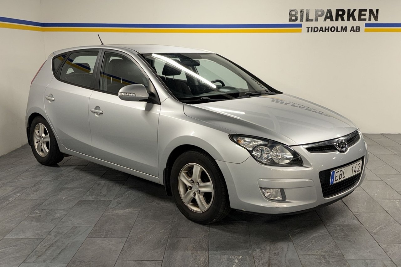 Hyundai i30 1.6 CRDi, Finans 2010, bild 6/10
