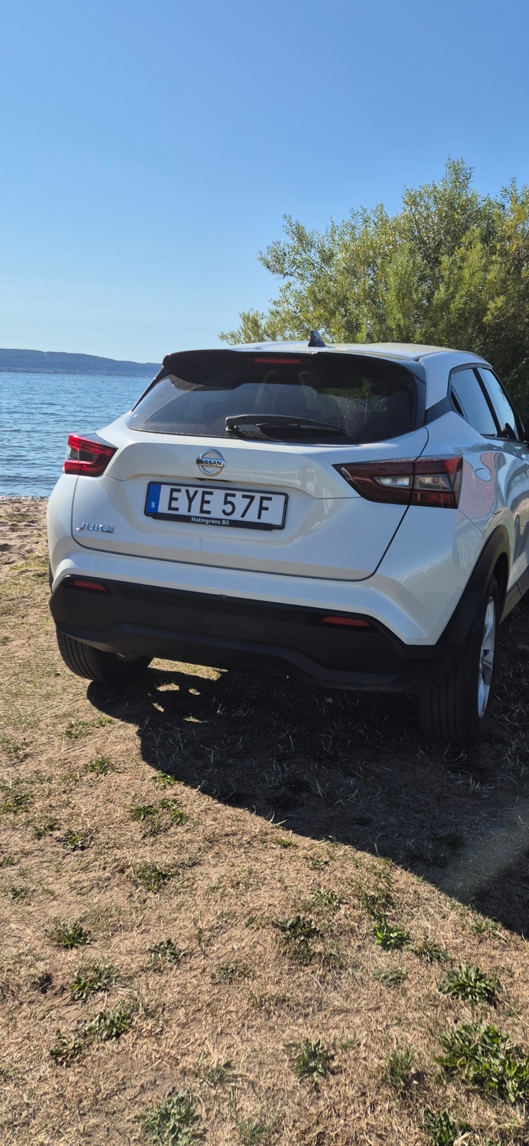 Nissan Juke 1.0 DIG-T Manuell 2020, bild 4/4