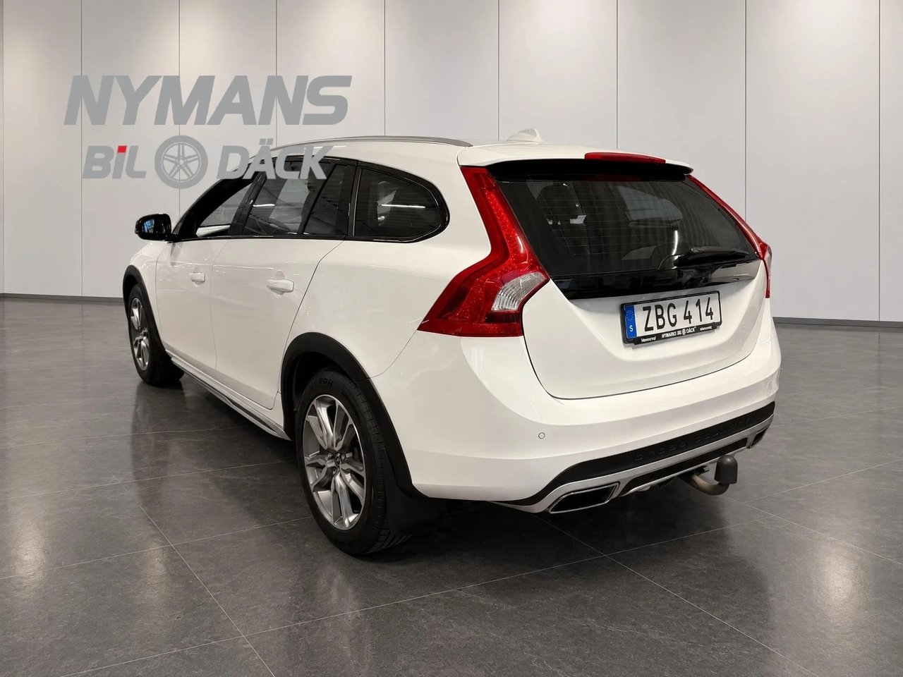 Volvo V60 Cross Country 2017, bild 4/10