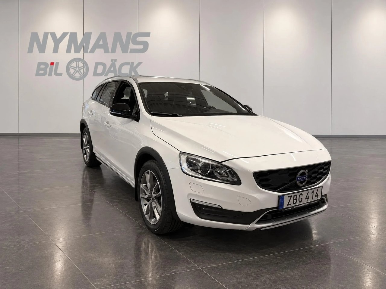 Volvo V60 Cross Country 2017, bild 2/10