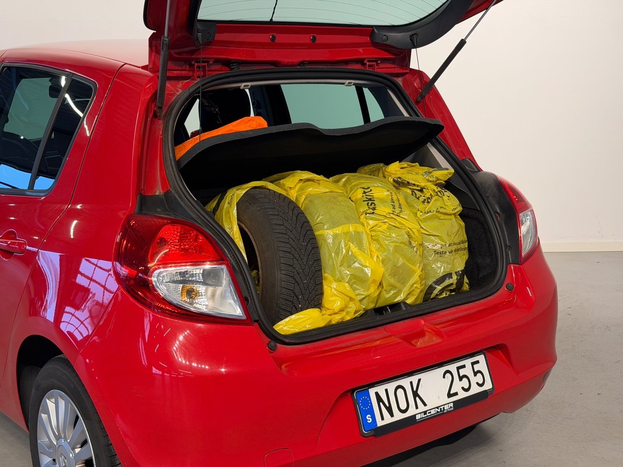 Renault Clio 5-dörrars Halvkombi 1.2 2012, bild 5/10