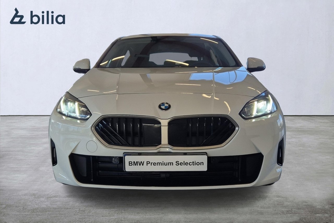 BMW 120 2026, kuva 5/10