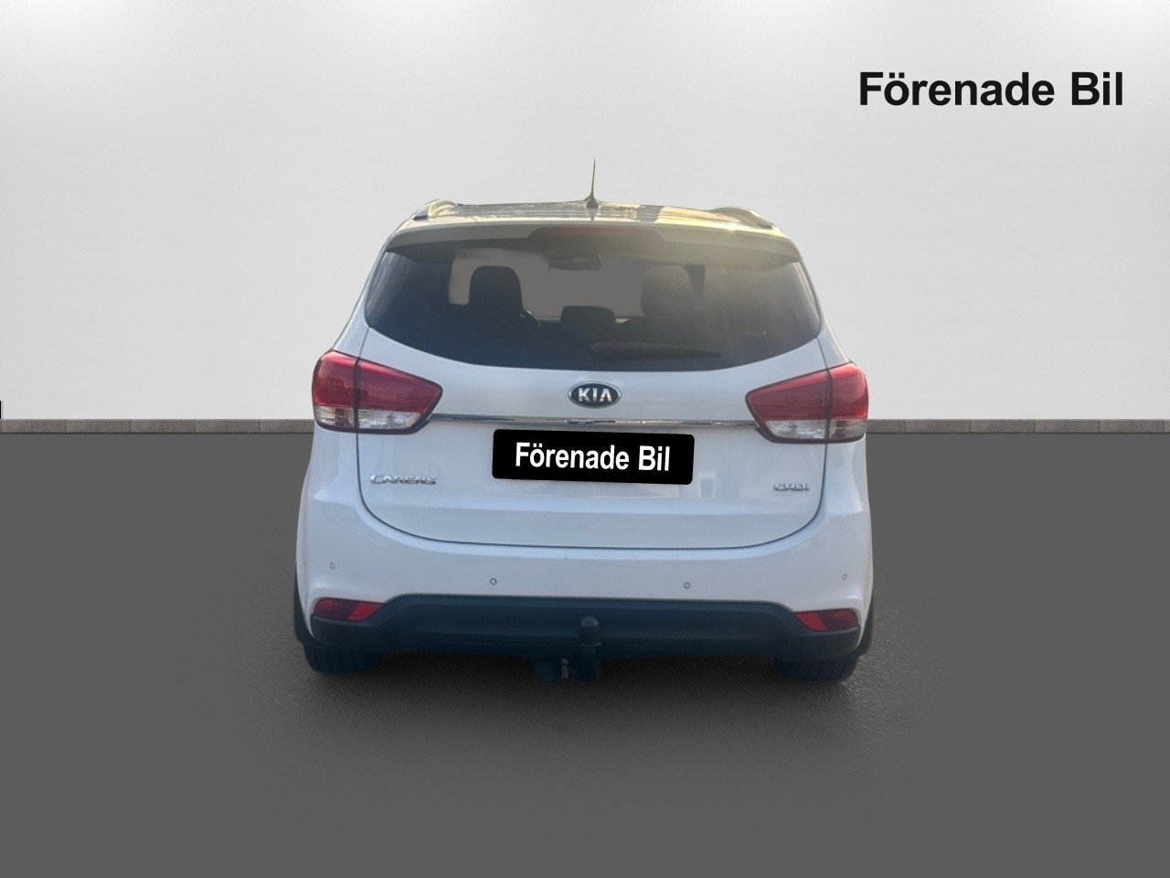 Kia Carens 1,7 CRDI DCT Komfort 7-sits 2015, kuva 5/10