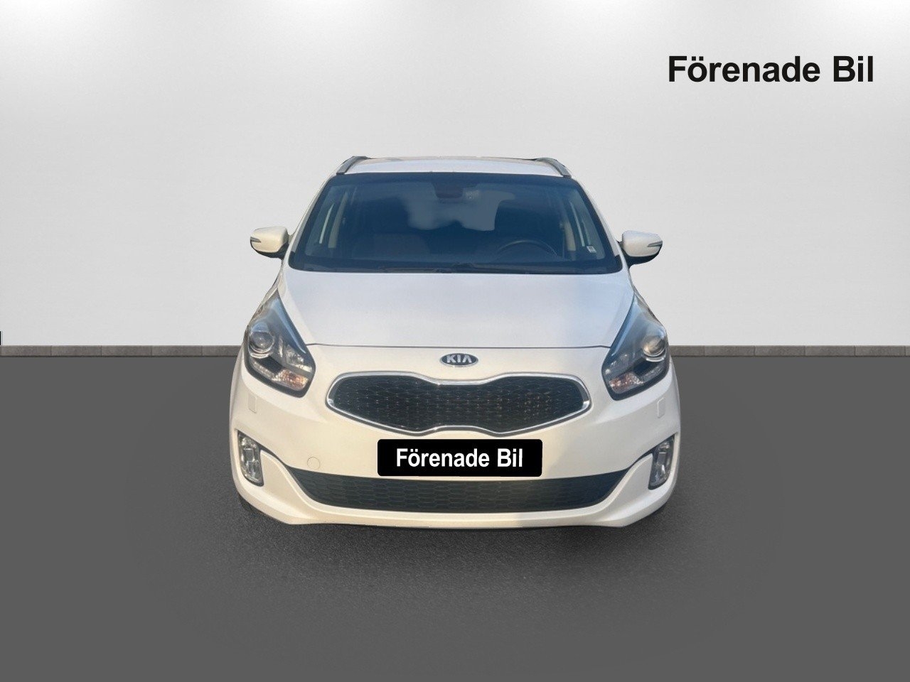Kia Carens 1,7 CRDI DCT Komfort 7-sits 2015, kuva 2/10